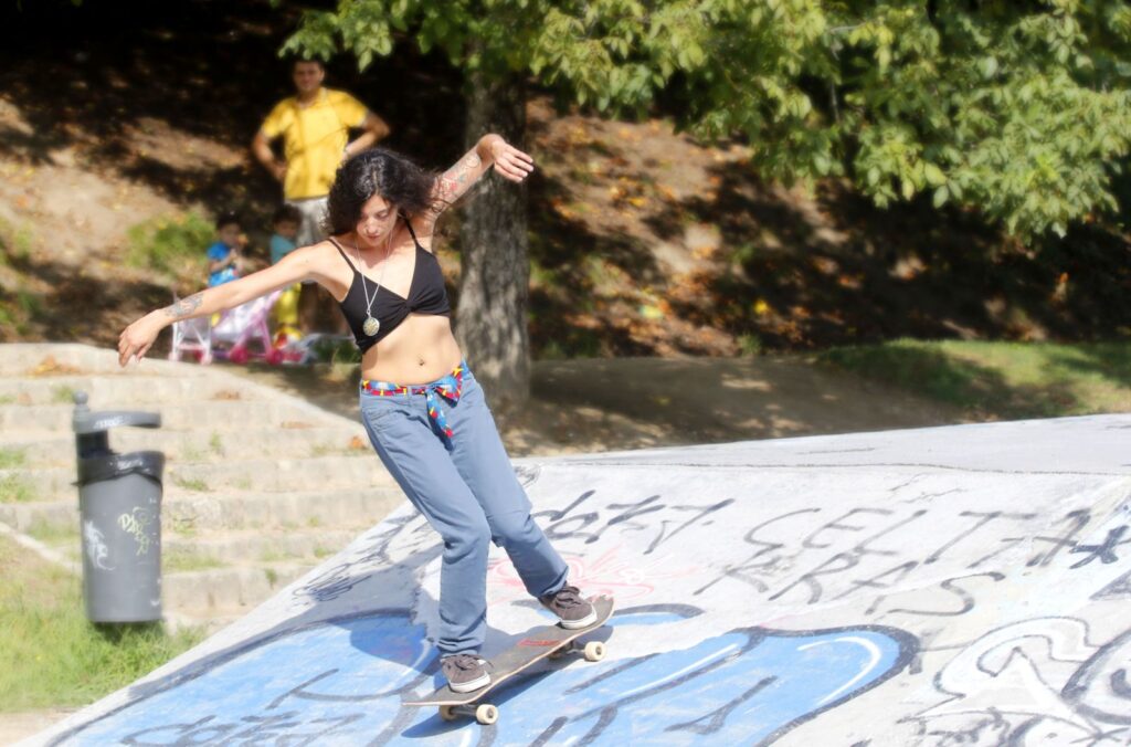 High Paw en el skatepark de O Castro cumpliendo el modesto deseo de hacer una sesion de fotos con el monopatin Alba Villar 2